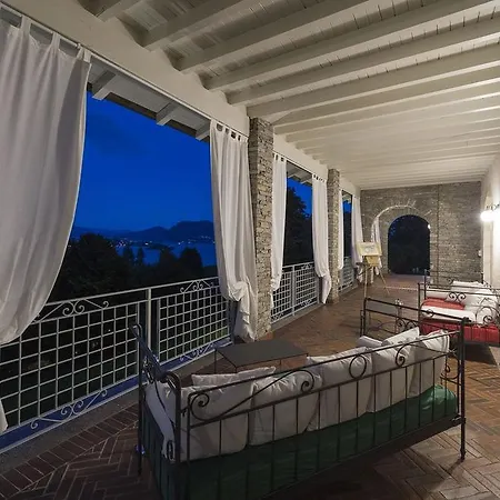 Maggiore Willa Baveno